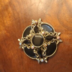 🖤 Vintage Silvertone Black Aurora Borealis Brooch Pin Rhinestones 2" Flaws